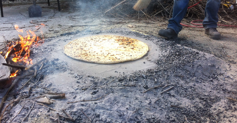 Pečenje soparnika na drugoj strani