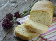 Polenta bread